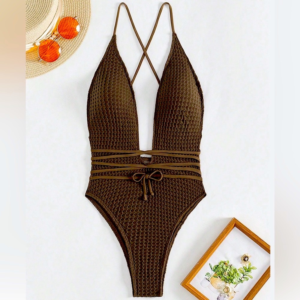 NWT Women’s Boho Plunge One Piece Swimsuit in Color: espresso🤎 Size: Medium